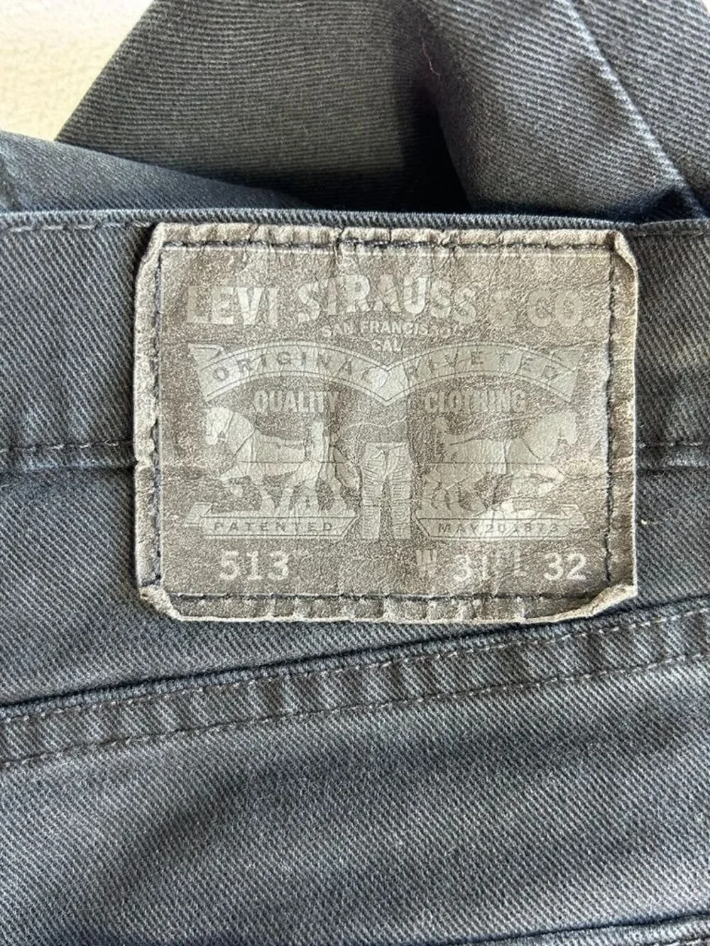 Levi's Men's 513 Slim Straight Jeans Cut Raw Hem in Black - Sz W31